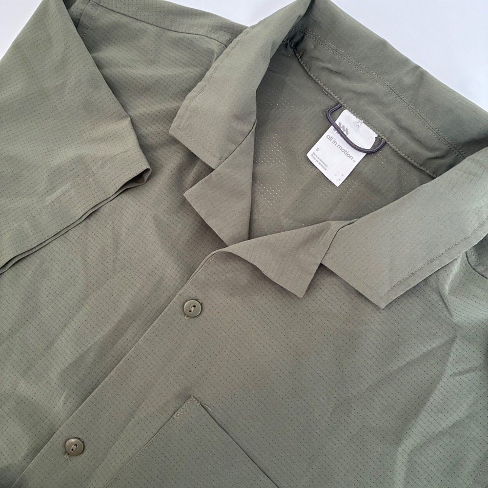 All In Motion Mens Olive Green Grid Texture Short Sleeve Button Down Shirt S
